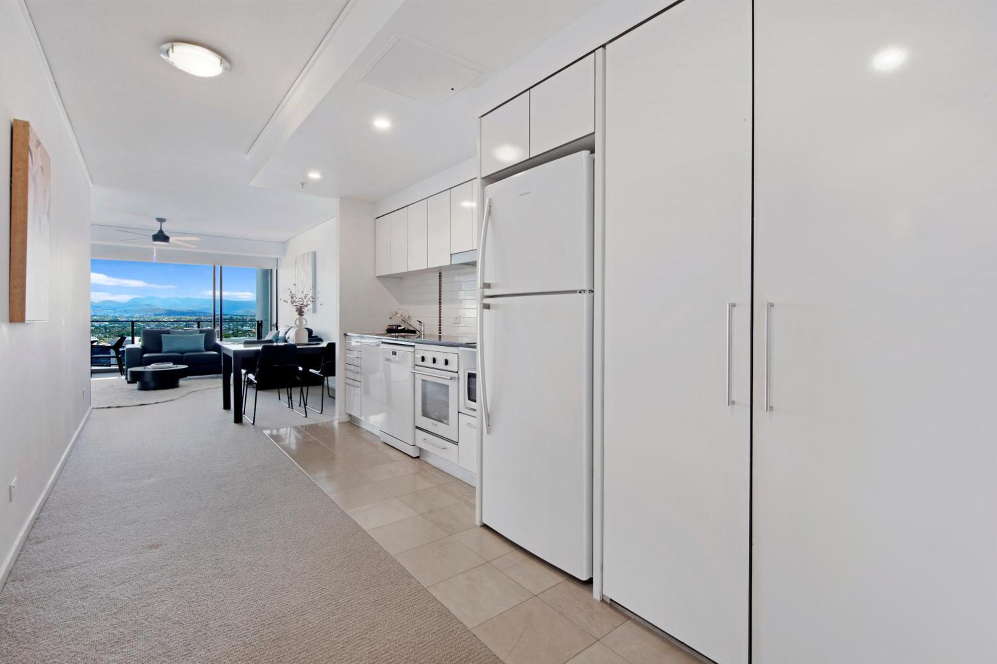 Sierra Grand Broadbeach - Self Contained & Privately Managed Apartments 黄金海岸 外观 照片